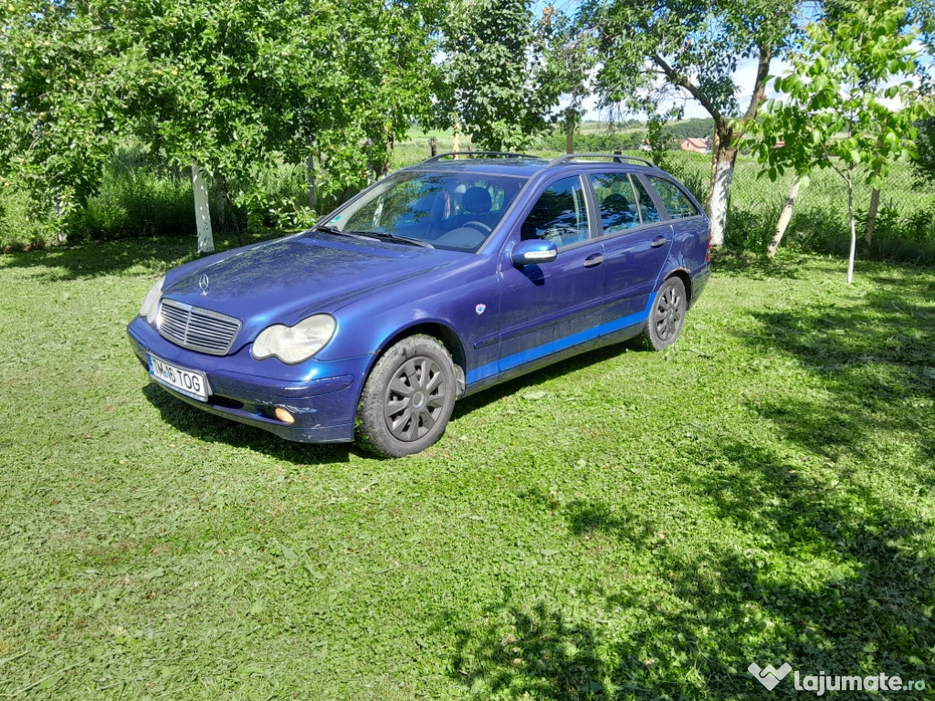 Mercedes Benz c class 2.2 CDI