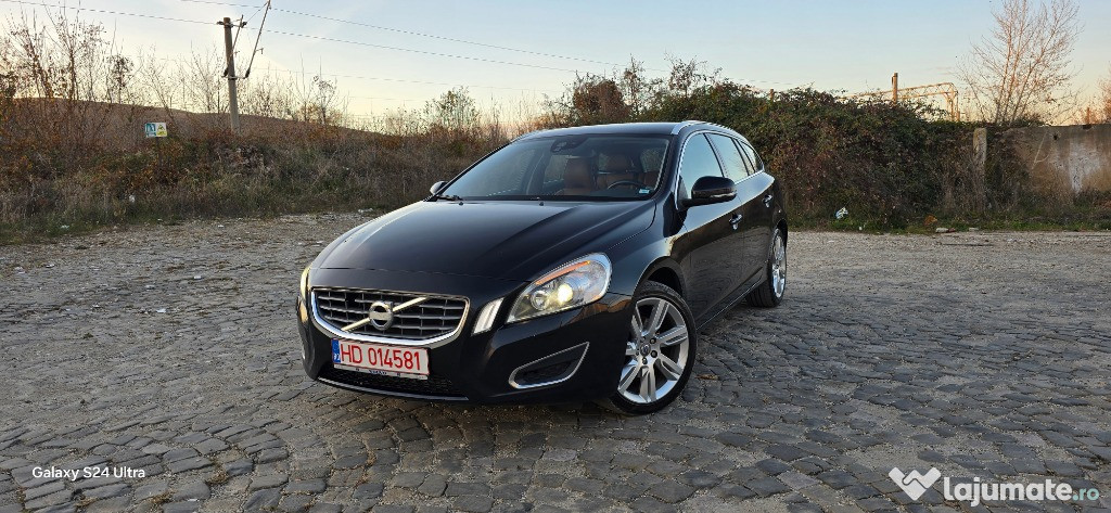 Volvo V60/2012/2.0D/163HP/5 Cilindrii/Automata/Piele/Memorii//Clima/