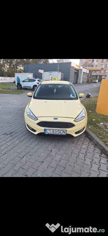 Vând taxi ford focus an 2017