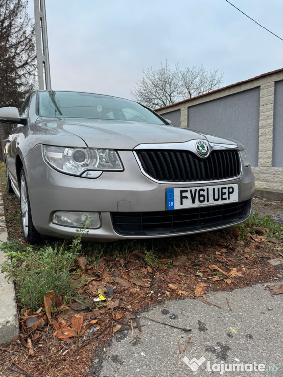 Skoda superb 2012