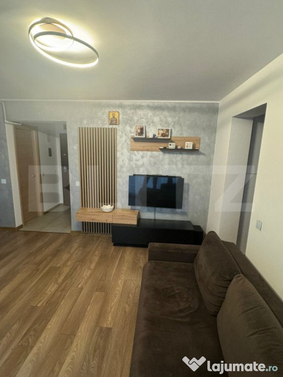 Apartament 2 camere, 52 mp, zona-Tractorul