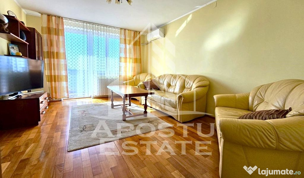 Apartament 4 camere, decomandat 2 bai, 2 balcoane, Central