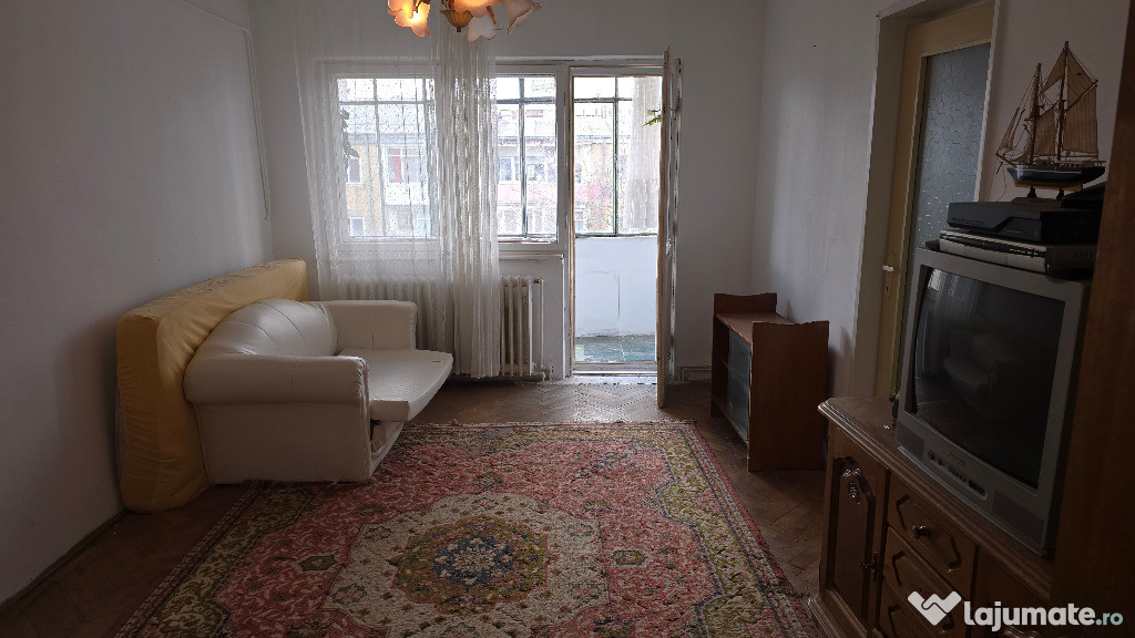 Vand apartament cu 2 camere Deva, Gojdu (scoala Andrei Saguna), 53 mp