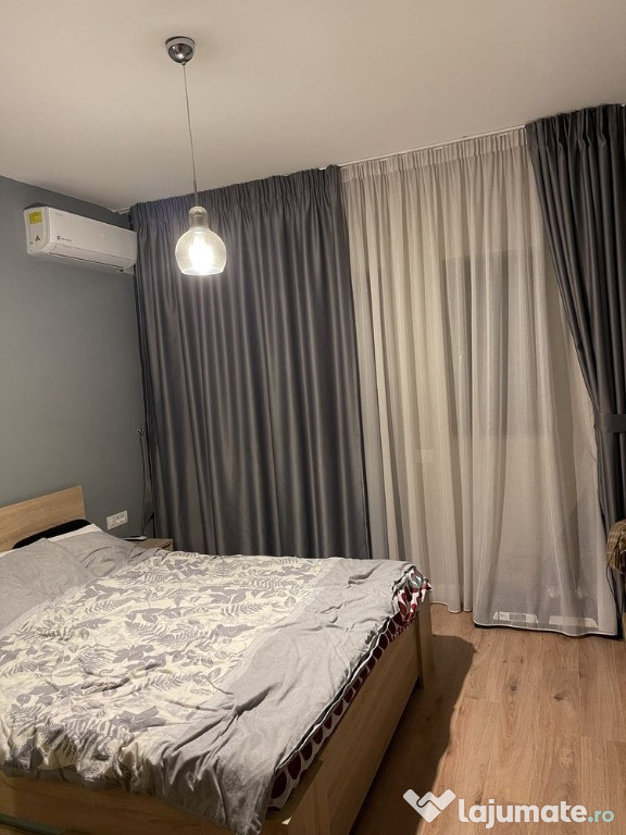 Ofer spre inchiriere apartament 2 camere situat in Piata Alba Iulia