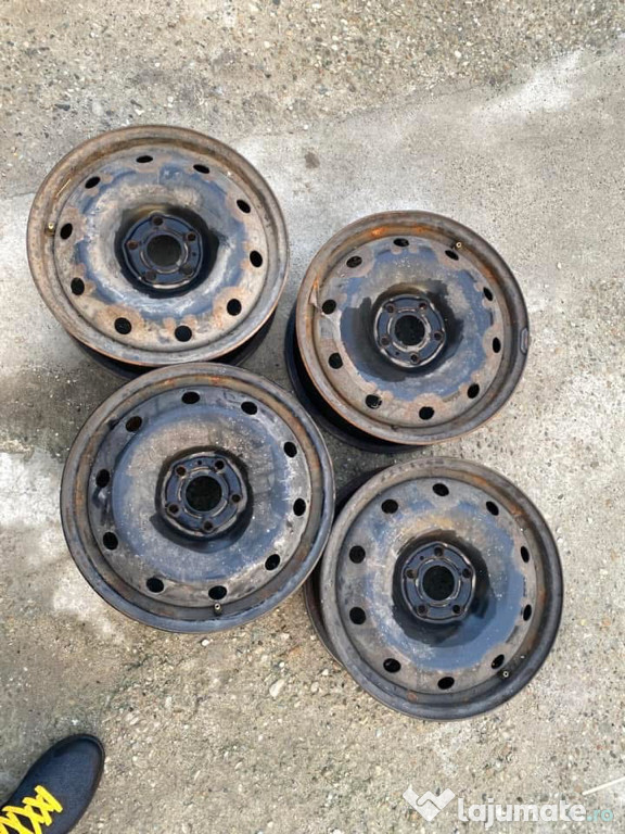 Set jante tablă 16 inch 5x108 Renault 250 lei setul