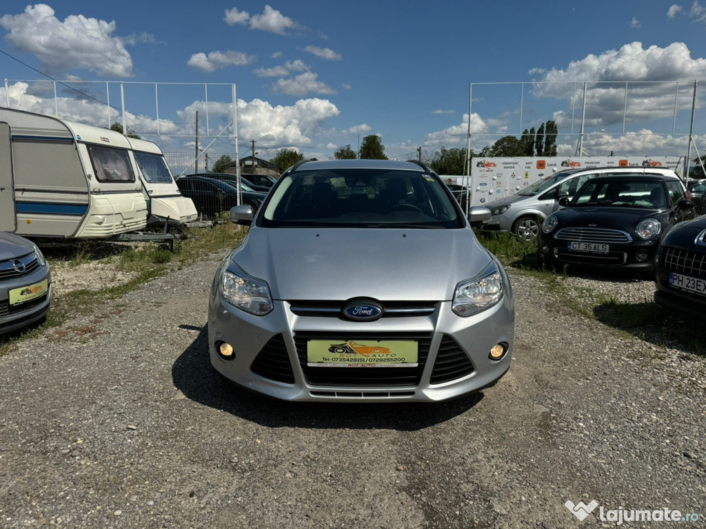 Ford focus-1.6 diesel-2013-rate fixe-garantie