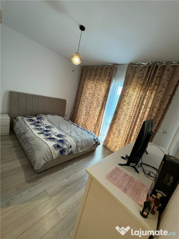 Apartament decomandat cu 2 camere, curte privata, 2 locuri d