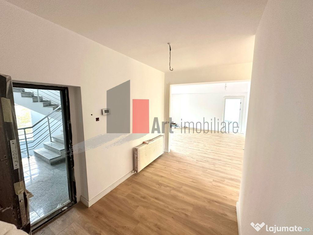 Apartament superb 3 camere Piata Muncii