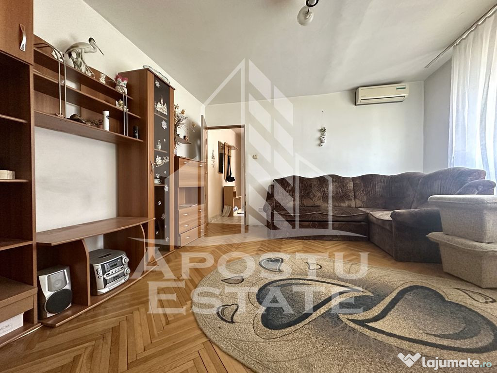 Apartament cu 2 camere, confort 1, zona Complex Studentesc