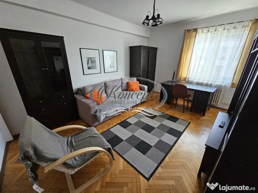 Apartament decomandat pe Horea