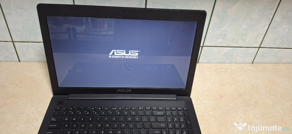 Leptop Asus x553M