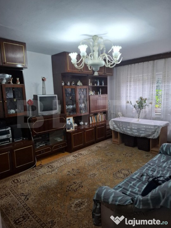 Apartament 2 camere ,decomandat,Baba Dochia