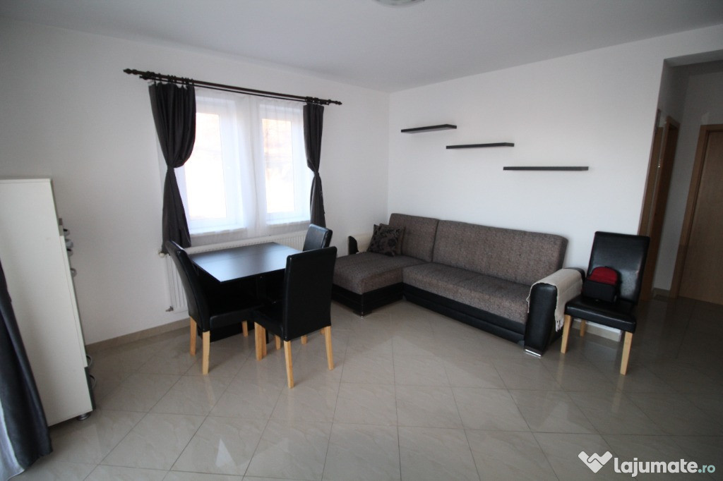 INCHIRIEZ apartament 2 camere,recent renovat, zona Strand