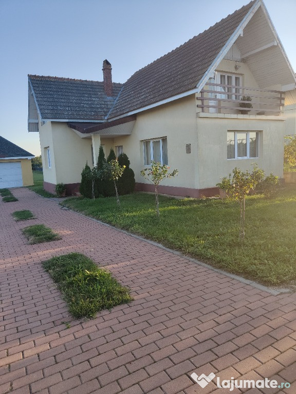 Casa individuala de vanzare direct de la proprietar in Remetea Mare