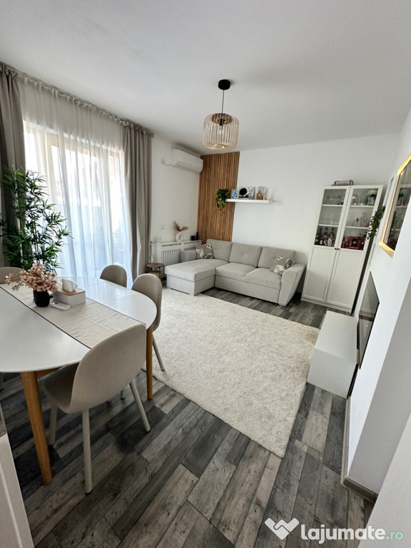 Apartament 2 camere cu curte proprie