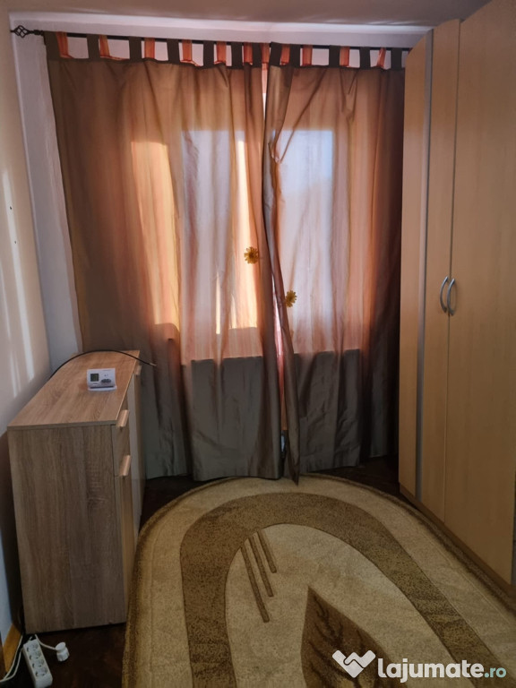 Apartament de închiriat cu 2 camere