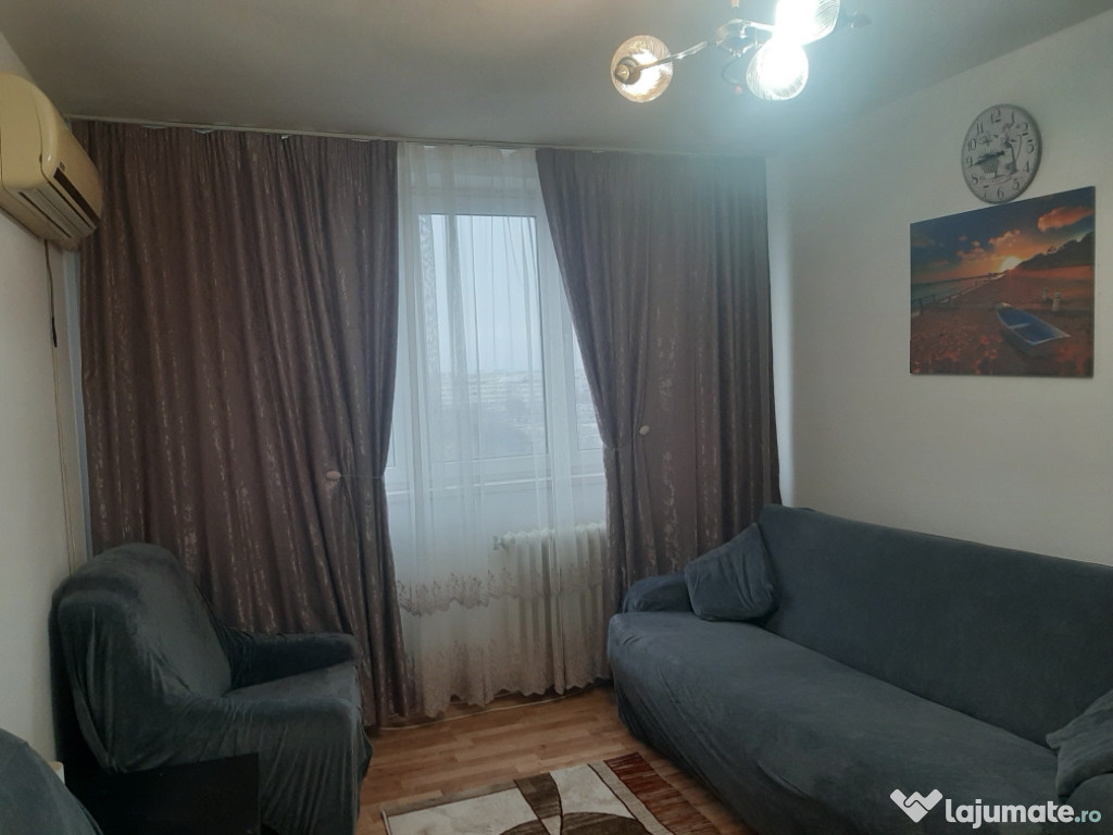 Închiriez apartament cu 3 camere, str. Apusului