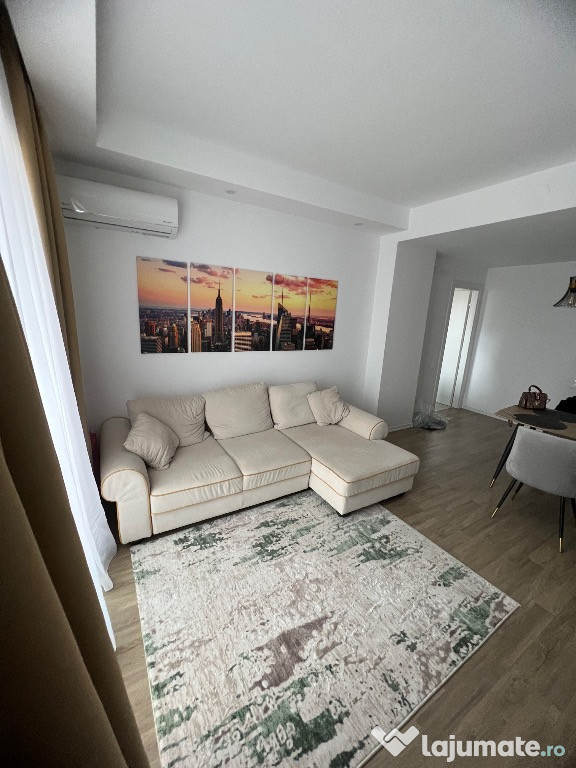 Apartament 2 camere de vanzare in Cosmopolis