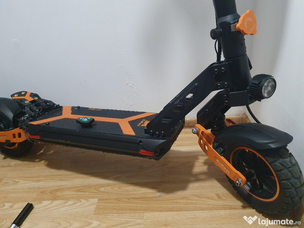 KUKIRIN G2 Max, autonomie max 80km, motor 1000W, acumulator 48V 20Ah