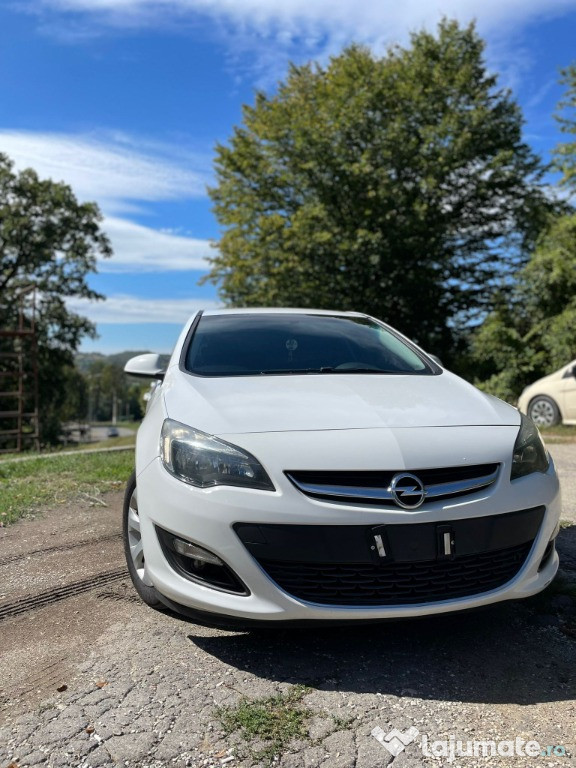 Opel Astra J 2015