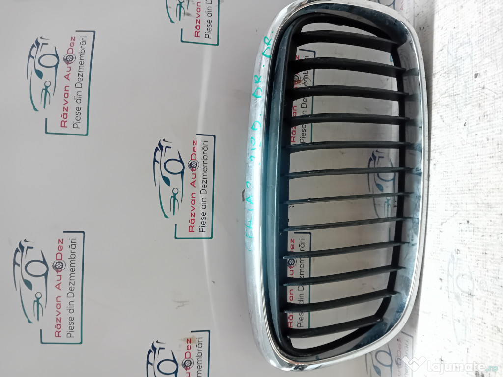 Grila bara fata Audi A6 2003