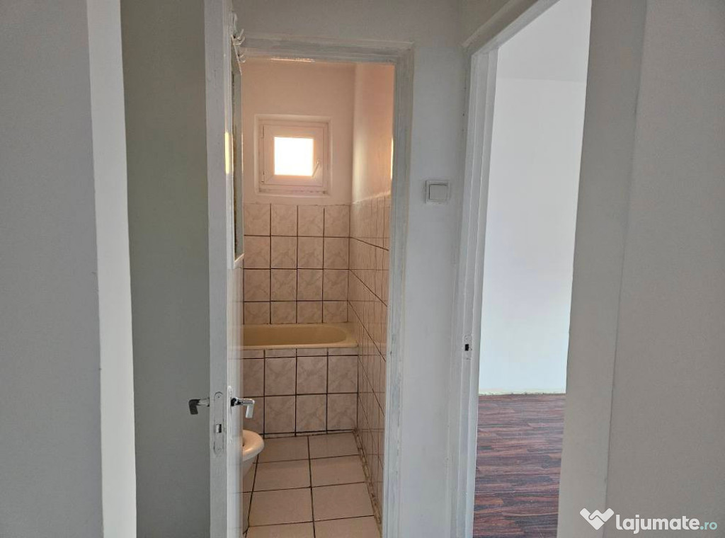 Apartament de 2 camere zona GEMENII,str Parcul Mic,