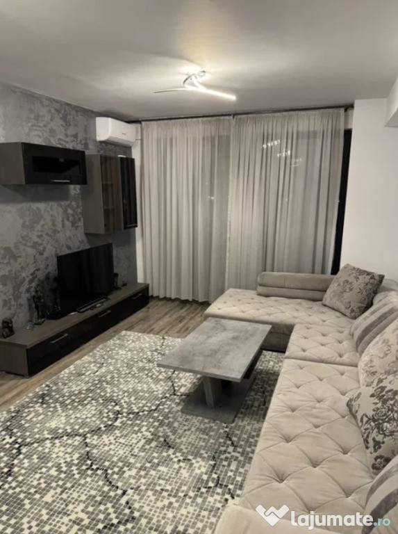 Zona Centrala Chirie Apartament 2 camere pe Bld 21 Decembrie