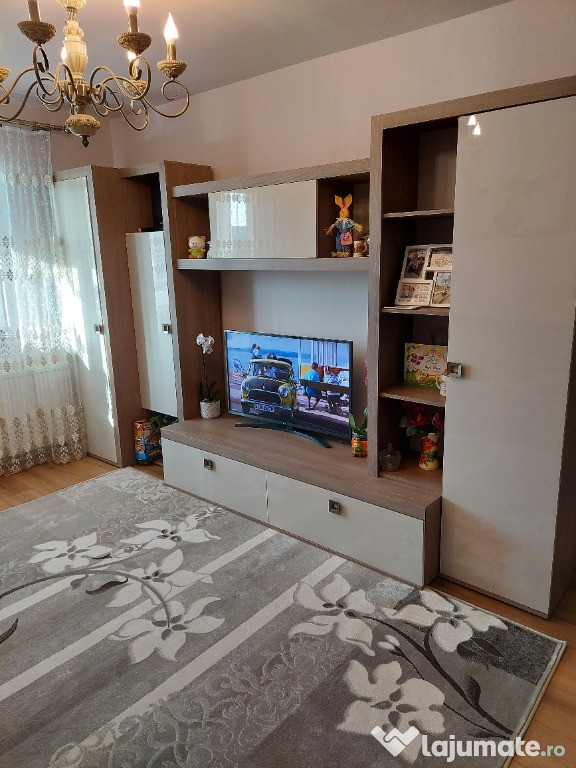 Apartament 2 camere Vasile Aaron