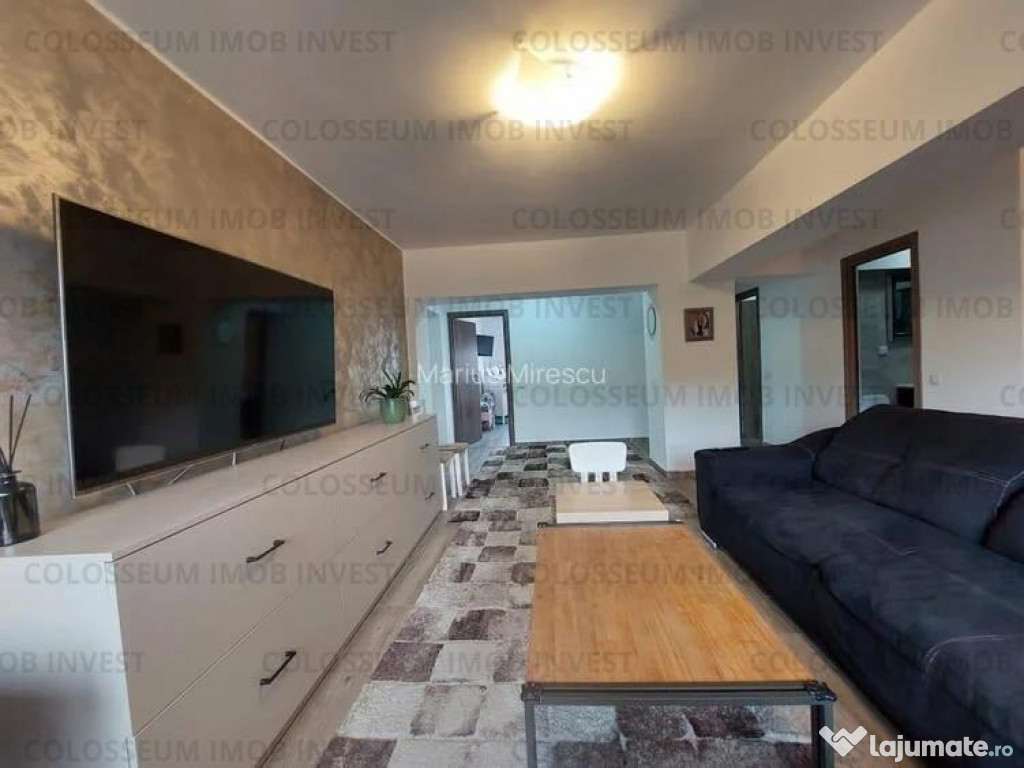 Apartament cu 3 camere, decomandat - zona Centru Civic