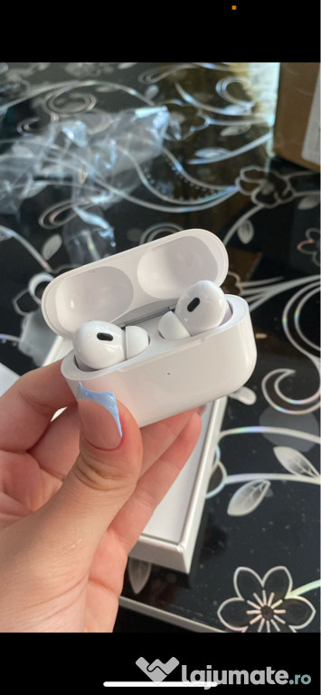 Apple AirPods Pro 2