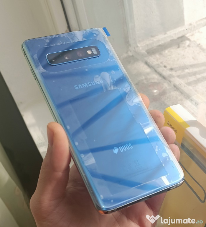 Samsung Galaxy S10 Nou nefolosit.