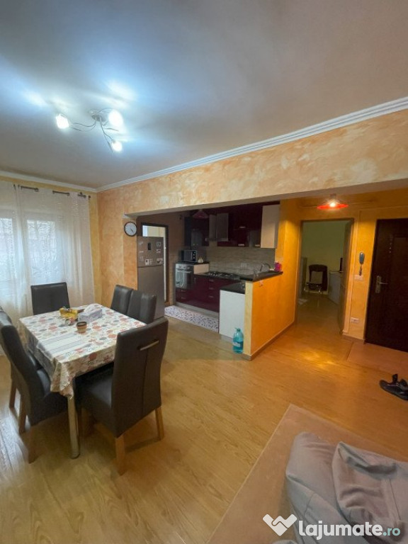 Oportunitate! Apartament de 3 camere, 58mp, et 1 plus beci