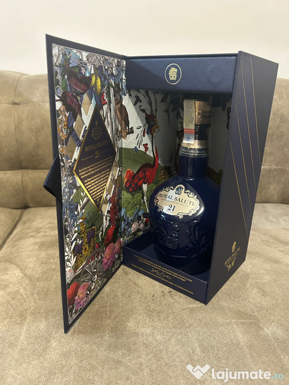 Chivas Regal Royal Salute 21 years ols