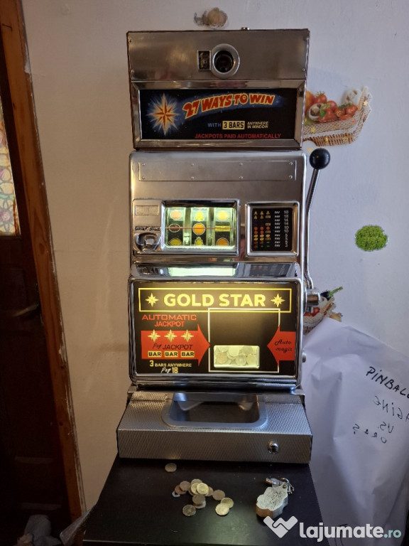 Aristocrat Kingsway Goldstar Slot Machine