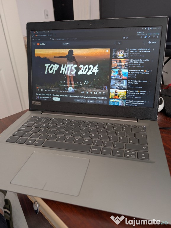 Laptop lenovo ideapad ideal pentru office