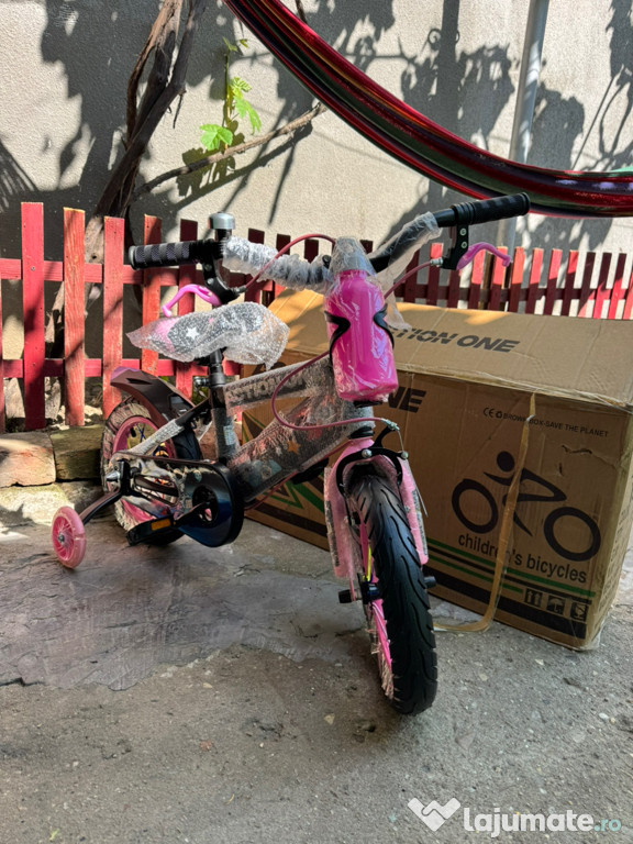 De vânzare bicicletă de copii