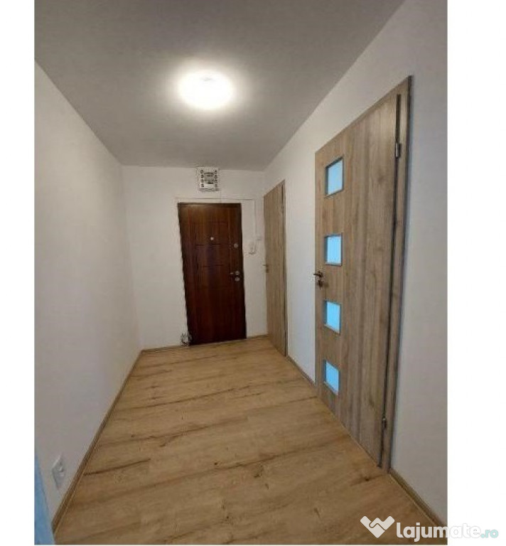 1 Decembrie 1918, Apartament 4 camere,Renovat
