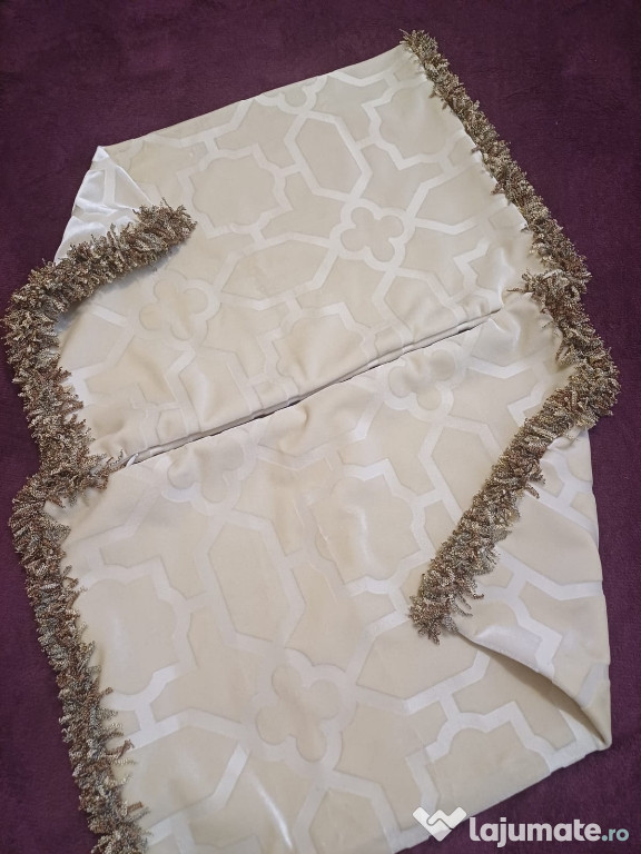 Perne decor deosebite