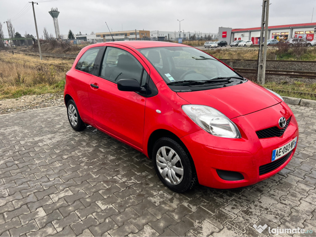Toyota Yaris 1.0 benzină 84000 km