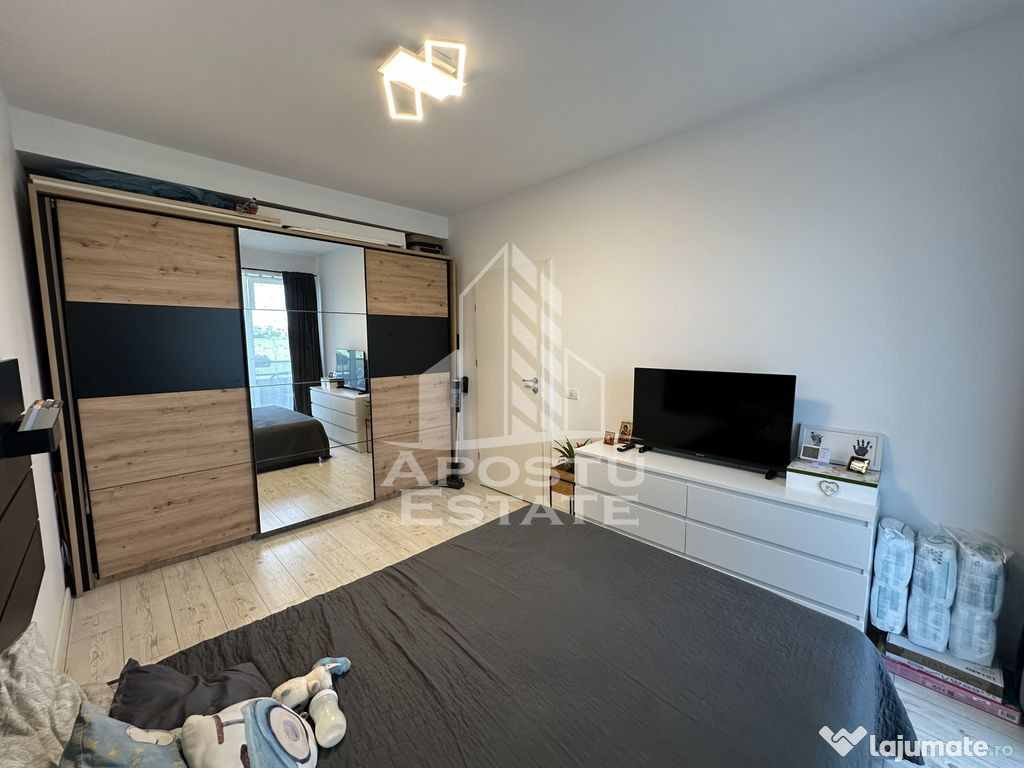 Apartament cu 2 camere complet mobilat și utilat la etaj...