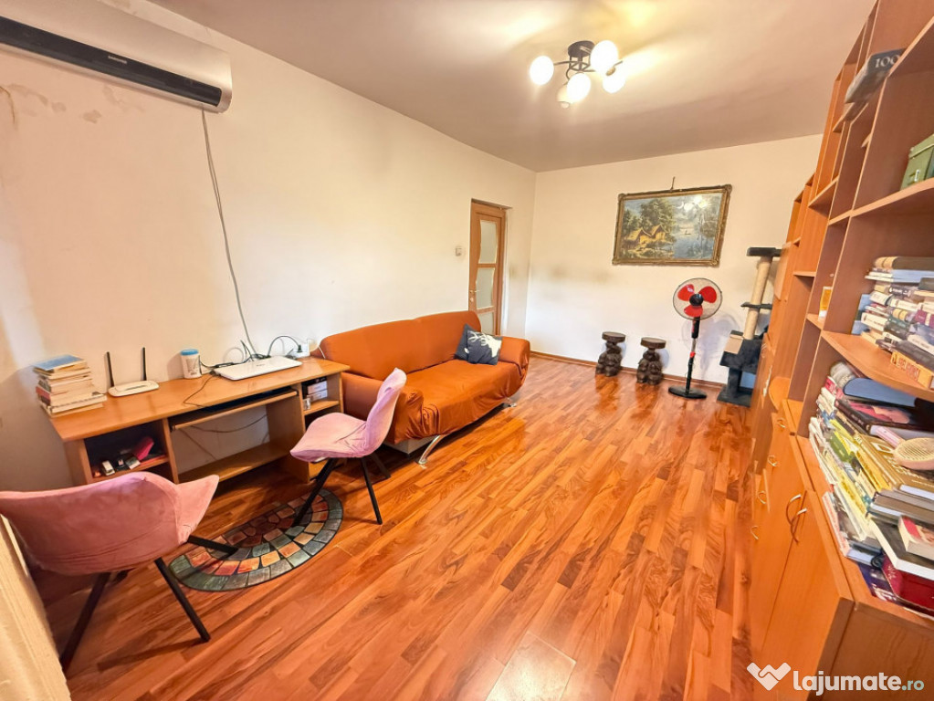 Apartament 3 camere Teiul Doamnei Lacul Tei