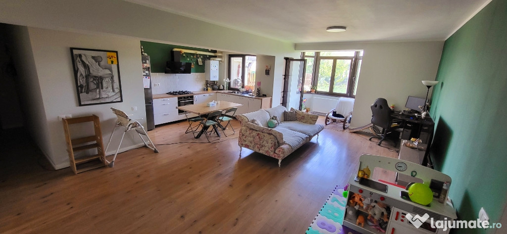 Apartament 3 camere 98 Mp + 281 Mp teren, Stupini Brasov
