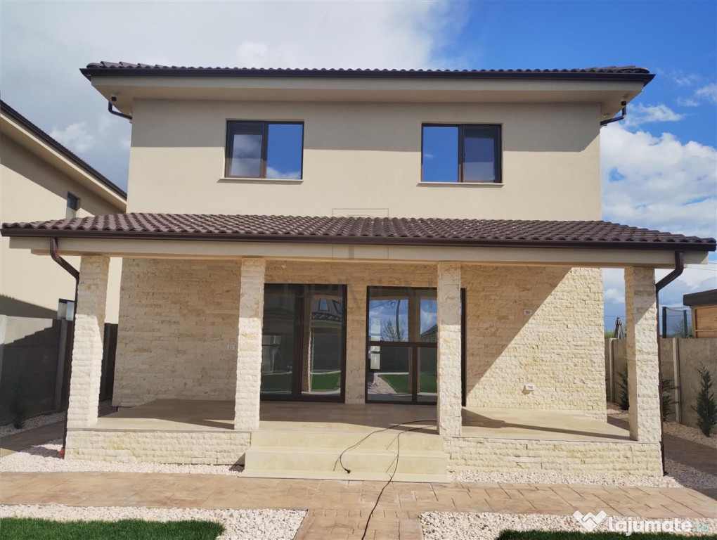 Duplex individual - fara pereti comuni - personalizare inter
