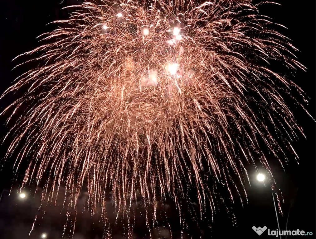 Artificii - show pirotehnic