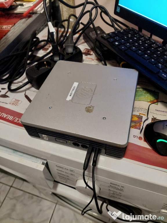 Vintige! Unitate hp veche functionala! pentru colectionari!