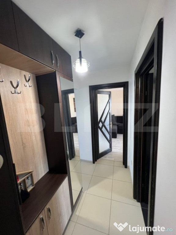 Apartament 3 camere, decomandat, 64 mp, langa liceul Ecateri