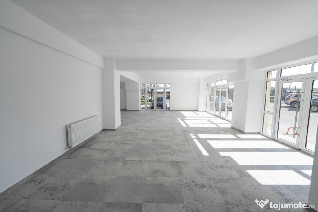 Spatiu comercial parter bloc nou-zona Petrom Gara