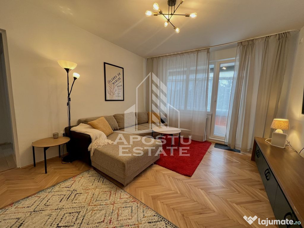 Apartament cu 3 camere,centrala proprie,complet renovat ,...