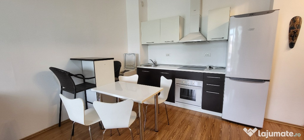 Apartament de vanzare 2 camere decomandate