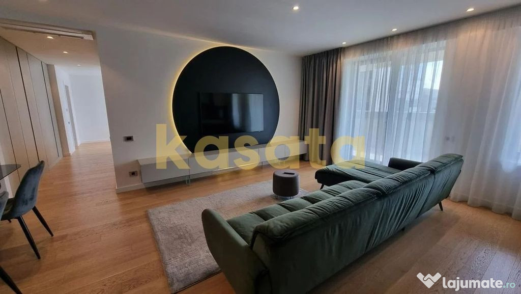 2 Camere Aviatiei Tower
